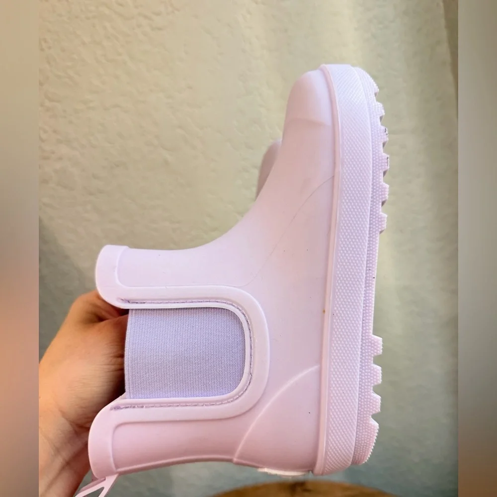 BEARPAW Toddler and Kids' Chelsea Rain size 12 like new condition